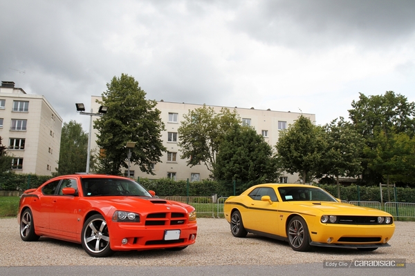 S7-Photos-du-jour-Dodge-Challenger-SRT8-Cars-and-Coffee-Paris-268269
