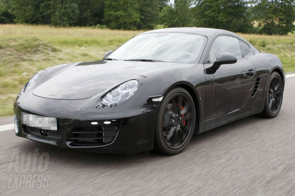 http://images.caradisiac.com/images/0/3/0/5/70305/S7-Le-futur-Porsche-Cayman-surpris-de-plus-pres-mais-toujours-camoufle-230127.jpg