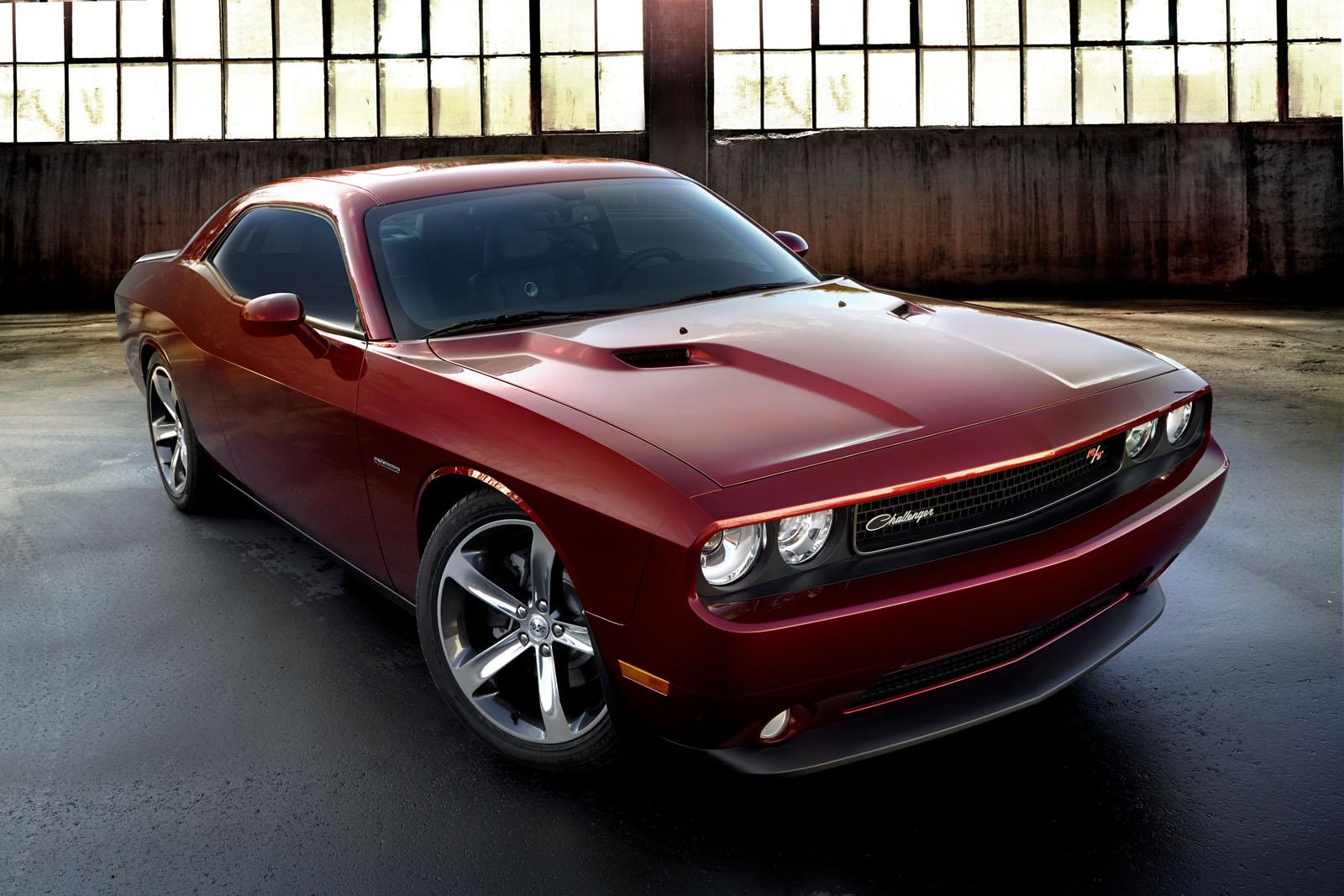 2014 Dodge Challenger Et Charger 100 Th Anniversary