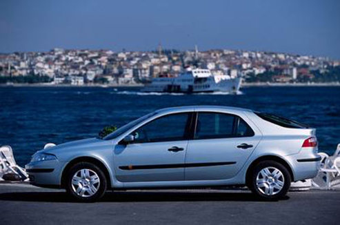 Renault Laguna 1.6 16V GPL : elle ne gaze pas, elle ne fume pas,mais elle boit un peu  