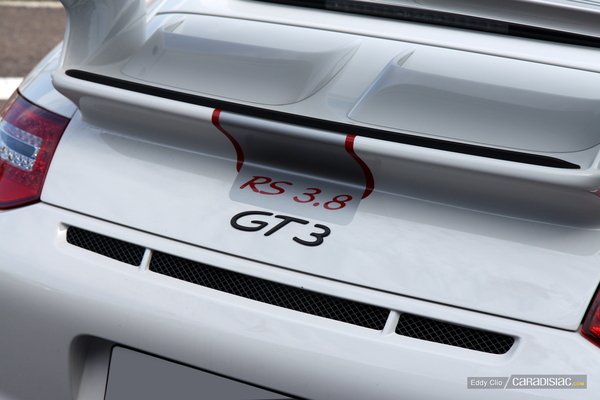 http://images.caradisiac.com/images/1/0/5/9/71059/S7-Photos-du-jour-Porsche-911-997-GT3-232875.jpg