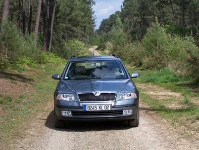 Skoda Octavia Combi 4x4 1.9 TDI 105   ch : Traveller Tchèque 