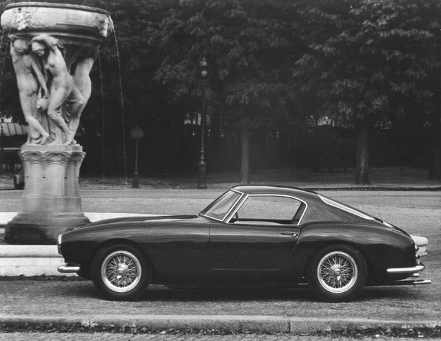 S1-retromobile-2017-les-70-ans-de-ferrar