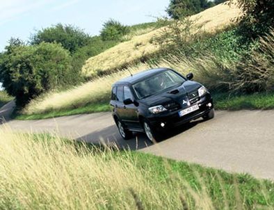 Mitsubishi Outlander 2.0 Turbo : sport et… Outlander 