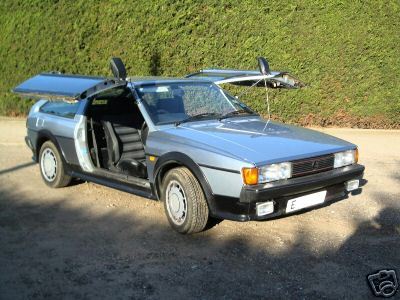 http://images.caradisiac.com/images/2/1/7/8/22178/S0-Insolite-De-Lorean-DMscirocCo-31622.jpg
