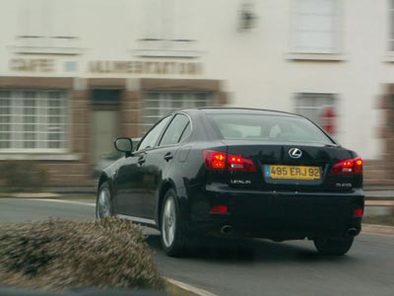 Lexus IS 250 & 220 d : une des meilleures familiales diesel