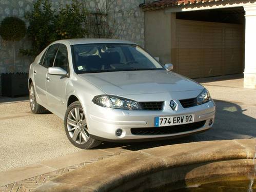 Renault Laguna GT 2.0 dCi 175 ch : le meilleur 2 litres Diesel du monde ?