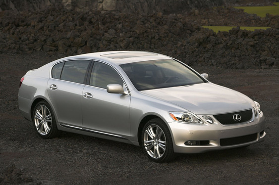 Lexus GS 450h : hybridation sophistiquée, mieux que les V8 essence ou Diesel?