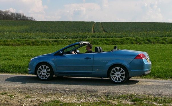 Ford Focus CC : maintenant Ford aussi a son CC 