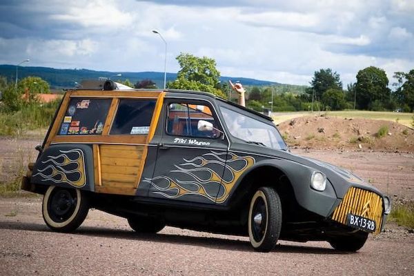 S7-Insolite-Citroen-Acadyane-Woody-Custom-99552.jpg