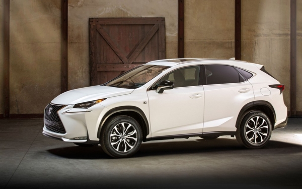 http://images.caradisiac.com/images/3/7/1/0/93710/S7-Pekin-2014-Lexus-NX-200t-F-Sport-318663.jpg