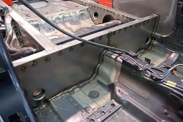 S7-Une-BMW-M5-E39-Pick-Up-64404.jpg