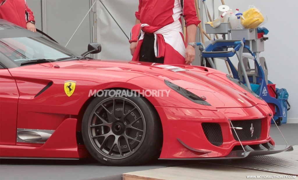 S0-Surprise-la-Ferrari-599-XX-Evolution-244879.jpg