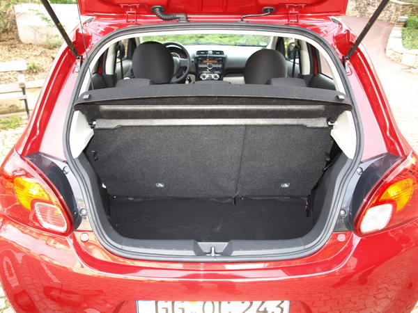 cherche vehicule utilitaire occasion