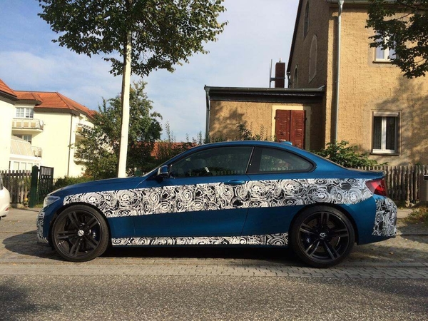 S7-Surprise-la-BMW-M2-est-de-sortie-363703.jpg