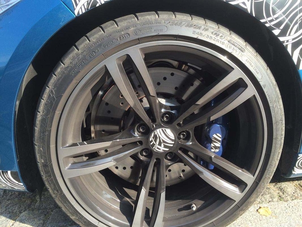S7-Surprise-la-BMW-M2-est-de-sortie-363706.jpg