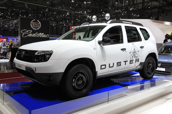 S7-En-direct-de-Geneve-2013-Dacia-Duster-Aventure-la-personnalisation-low-cost-287964.jpg