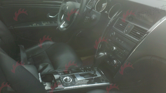 S7-Une-Renault-Safrane-bientot-en-Chine-250156.jpg