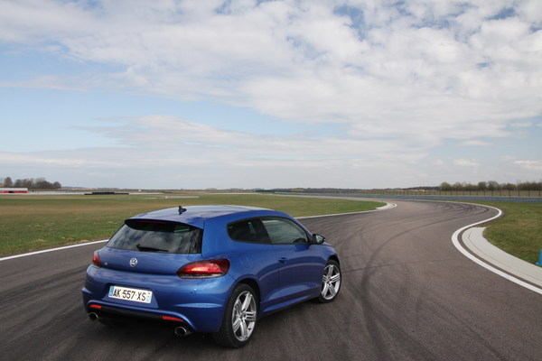 Volkswagen Scirocco 2 R