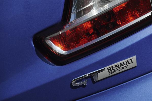http://images.caradisiac.com/images/5/5/9/7/55597/S7-Nouvelles-Megane-GT-et-GT-Line-equipements-et-tarifs-France-176672.jpg