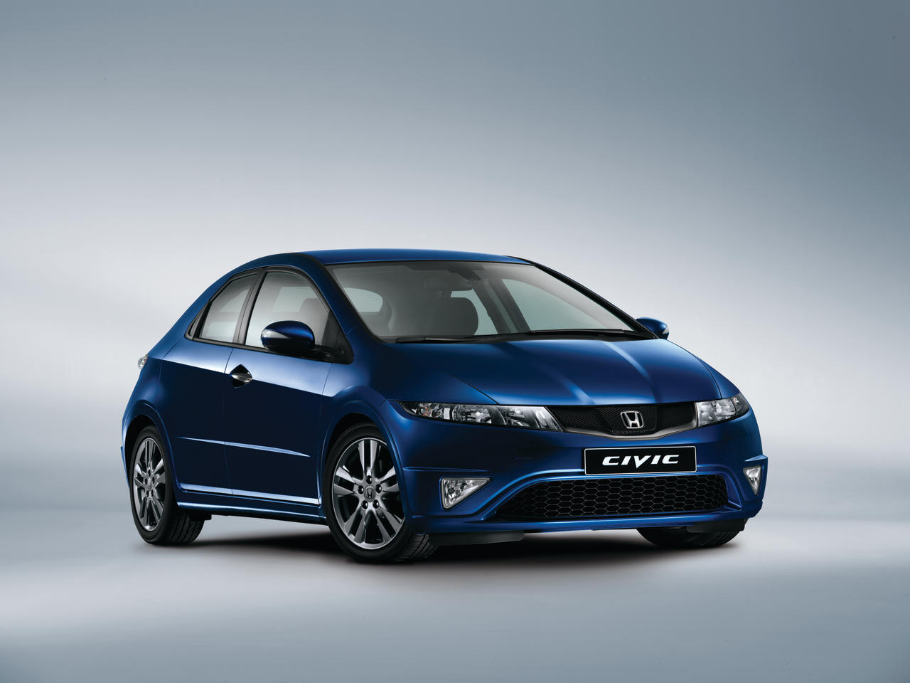 http://images.caradisiac.com/images/5/6/5/0/55650/S0-Honda-Civic-2-2-i-CTDi-Evolution-succes-a-confirmer-176762.jpg