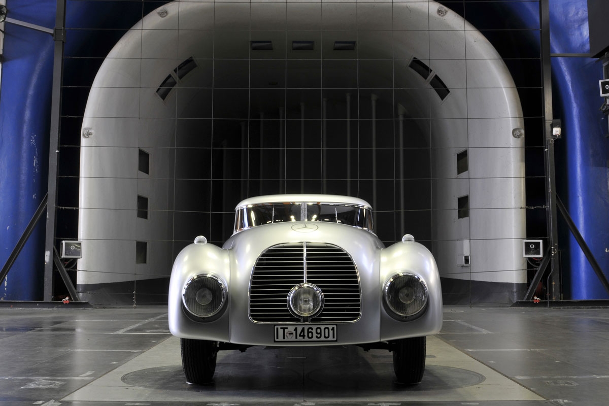 http://images.caradisiac.com/images/6/5/9/5/96595/S0-Unique-une-Mercedes-540-K-Streamliner-ce-week-end-a-Pebble-Beach-328195.jpg