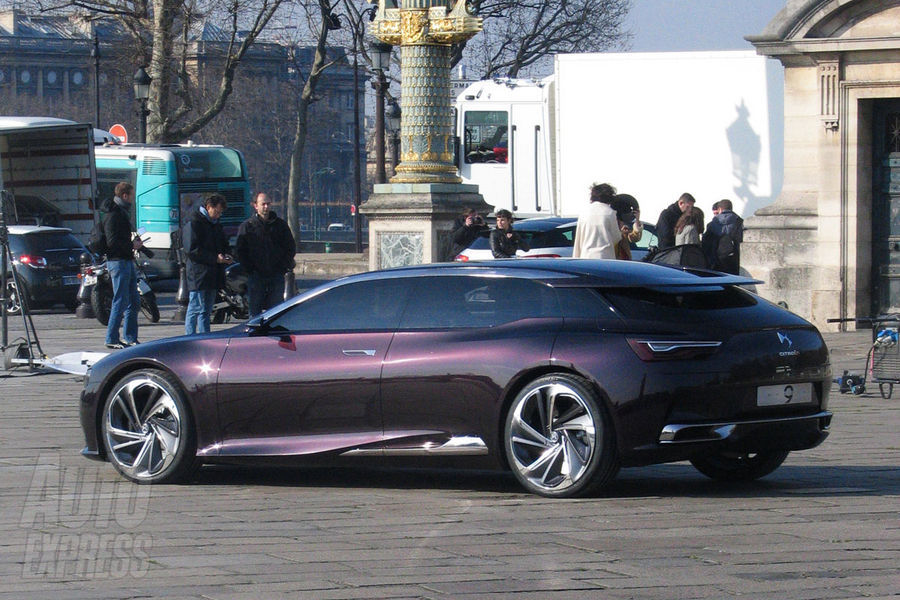 http://images.caradisiac.com/images/7/3/7/0/77370/S0-La-Citroen-DS9-sous-toutes-les-coutures-258347.jpg