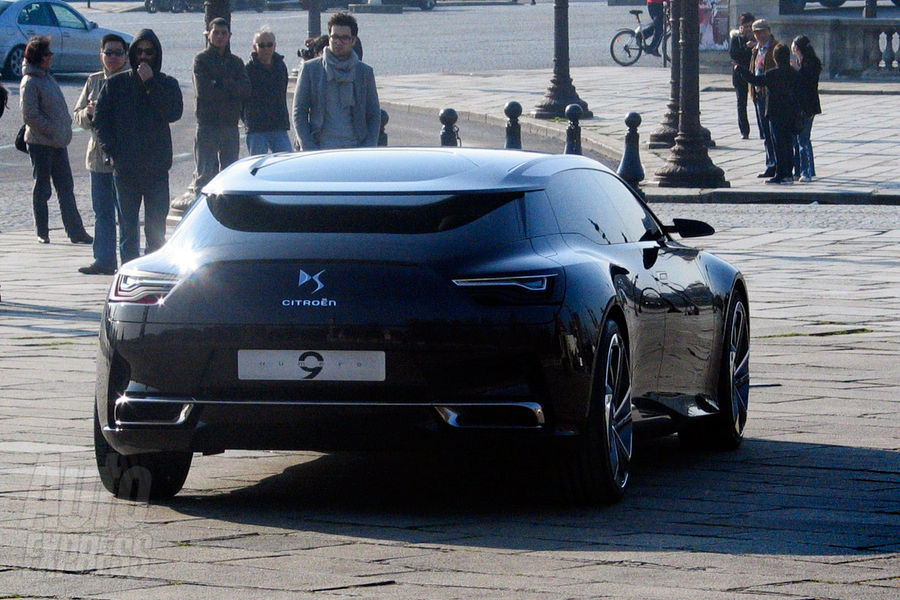 http://images.caradisiac.com/images/7/3/7/0/77370/S0-La-Citroen-DS9-sous-toutes-les-coutures-258350.jpg