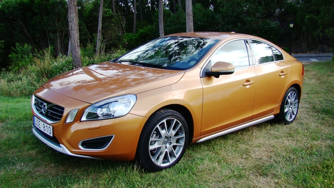 Nouvelle Volvo S60 : angélique et démoniaque