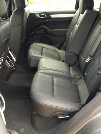 Porsche Cayenne 2