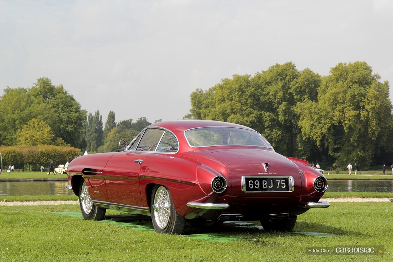 http://images.caradisiac.com/images/8/0/9/9/98099/S0-Photos-du-jour-Jaguar-XK120-Supersonic-1952-Concours-d-elegance-de-Chantilly-334893.jpg