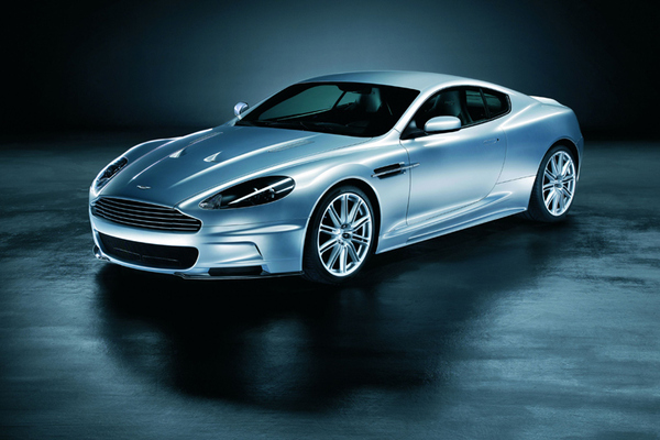 http://images.caradisiac.com/images/8/6/1/6/18616/S7-Aston-Martin-DBS-la-voila-enfin-80060.jpg