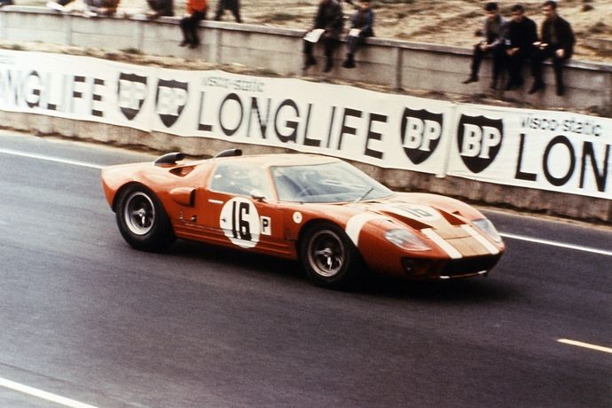 http://images.caradisiac.com/images/8/6/7/6/108676/S7-les-24h-du-mans-au-temps-de-la-bricole-380782.jpg