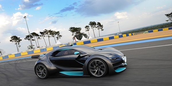 http://images.caradisiac.com/images/8/8/4/0/58840/S7-La-Citroen-Survolt-en-piste-le-plein-de-photos-187131.jpg