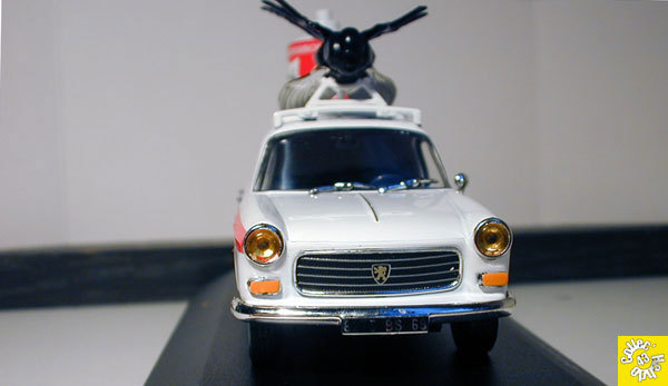 Miniature : Peugeot 404 break