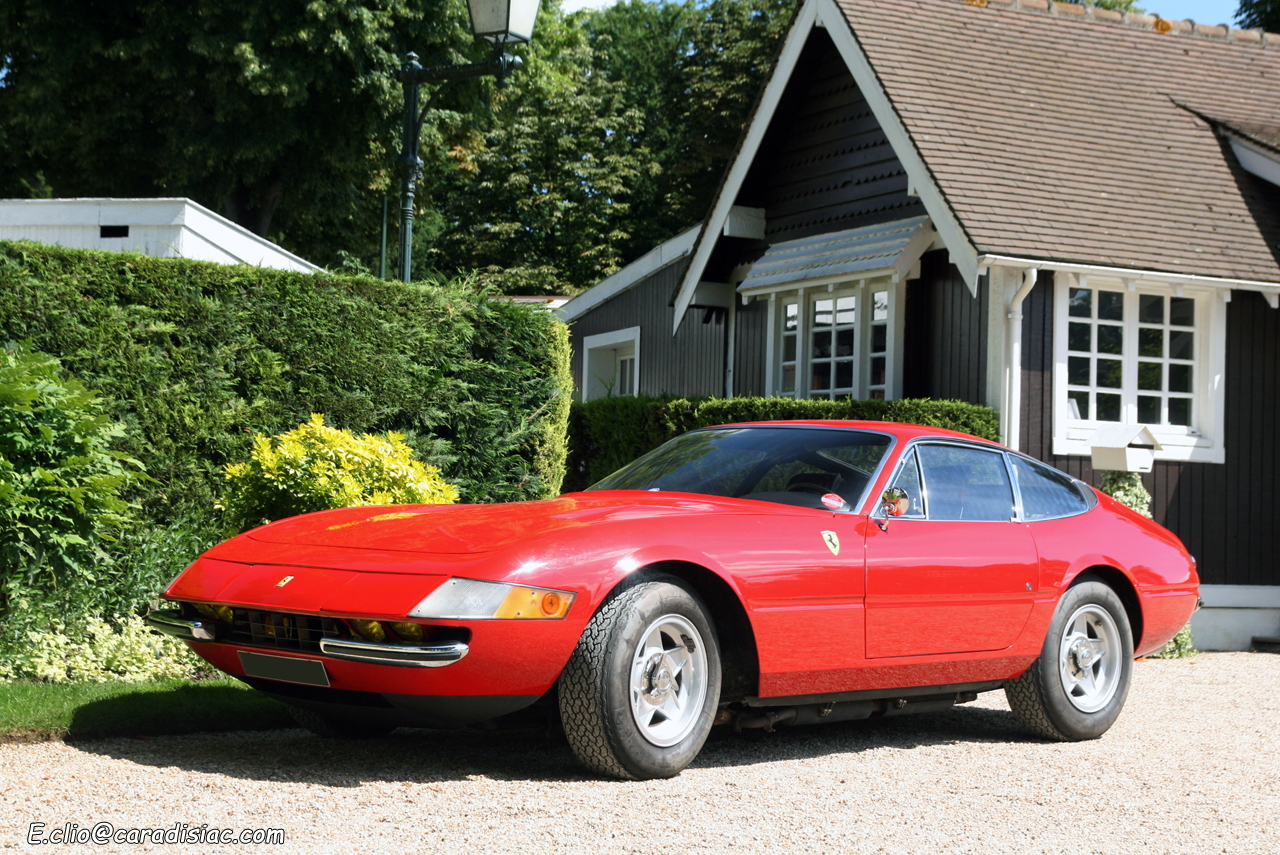 ferrari 365 gtb 4 daytona