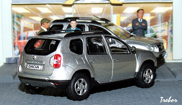 miniature dacia duster