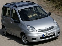 Photo Yaris Verso