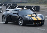 Lotus-Exige-S-British-GT-Special-Edition-sexy-girl-12985.jpg
