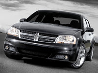 Officiel : restylage pour la Dodge Avenger