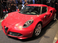 Vidéo en direct de Genève 2013 : Alfa Romeo 4C, vous allez l'aimer