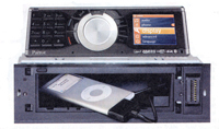 Parrot RK 8200 : un autoradio qui a du coffre