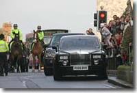 Mariage en Rolls Royce Phantom pour Elton John 