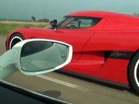 Vidéo : une Ferrari 458 humiliée par une Koenigsegg Agera R 