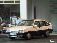 1/43ème - VAUXHALL Cavalier MkII SRi