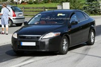 Spyshot : bientôt un restylage pour la Ford Mondeo
