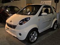 Salon de Los Angeles 2010 / Auto électrique : zoom sur la LiFe EV