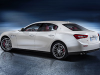 Ecoutez le son de la Maserati Ghibli V6