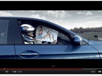 [vidéo] Le dessin de Noël le plus rapide du monde (et le plus moche), par BMW