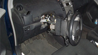 Ma Toyota Yaris est fantastique sauf lorsque le volant se décroche dans les virages